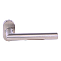 BEQUILLE DOUBLE INOX 304 FORME L SUR ROSACES OVALES PROMIUM
