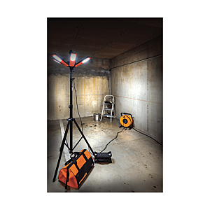 visuel2 Projecteur professional LINE Led