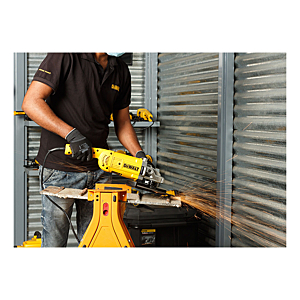 visuel4 Meuleuse d'angle DWE492