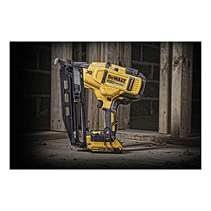 visuel2 Cloueur de finition DCN660D2-QW