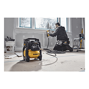 visuel2 Compresseur XR 18V ADVANTAGE DCC1018N-XJ
