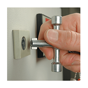 visuel2 Clé universelle pour armoires de commandes