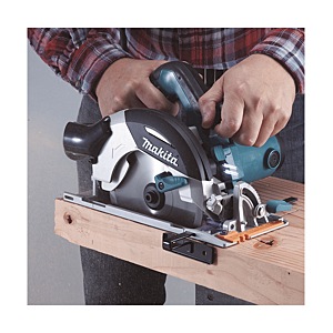 visuel2 Scie circulaire HS6101J