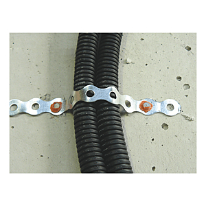 visuel2 Bande perforée 12 x 0,8 mm long. 10 m