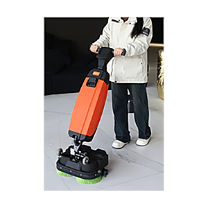 visuel1 Auto laveuse accompagnante compacte NB